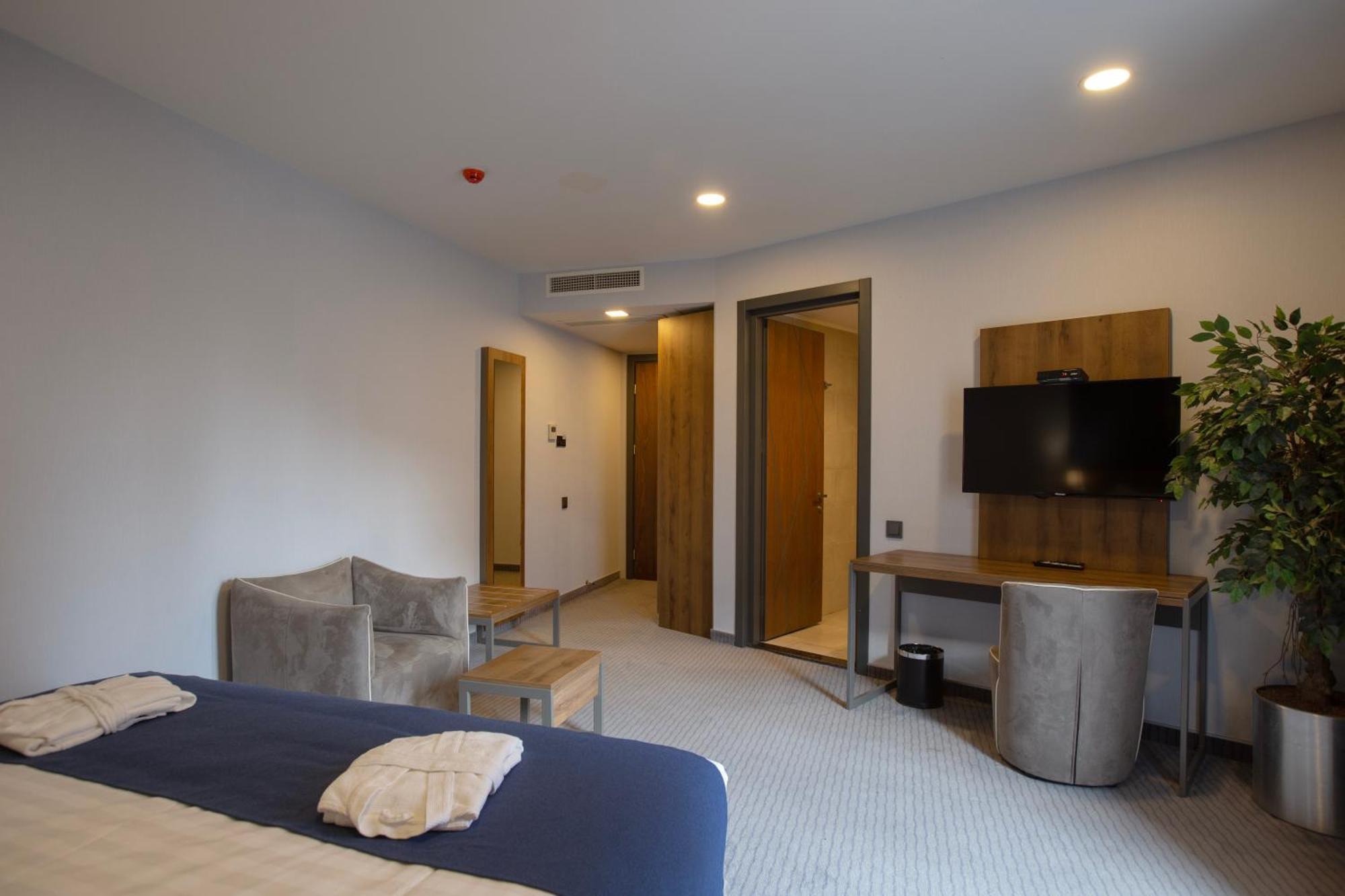 Avenue Hotel Tbiliszi Kültér fotó