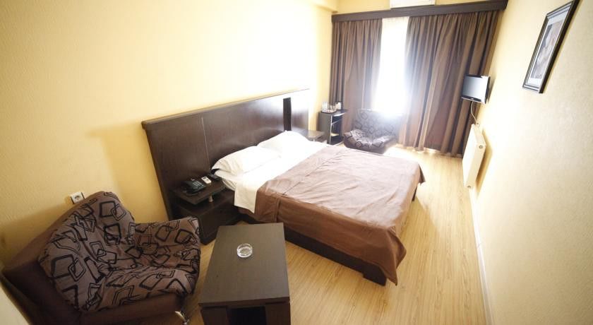 Avenue Hotel Tbiliszi Kültér fotó